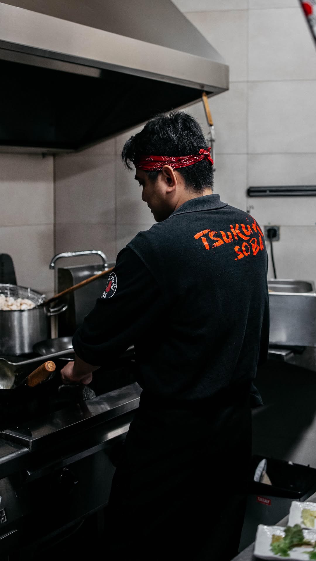 Donde ocurre toda la magia ✨ 
 
Auténtica comida japonesa hecha con precisión, talento y las mejores técnicas artesanale