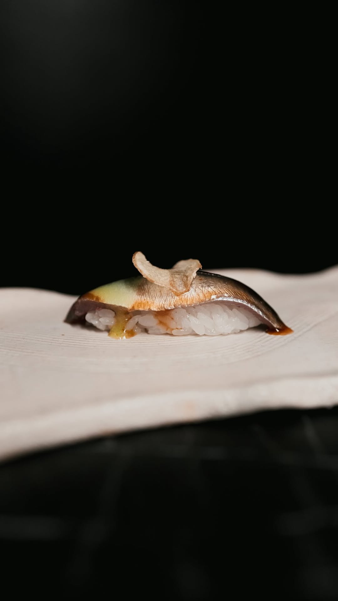 Sardinas.

Todos tenemos un recuerdo con ellas.

Un chiringuito en la playa, un atardecer, los amigos del verano… y un p