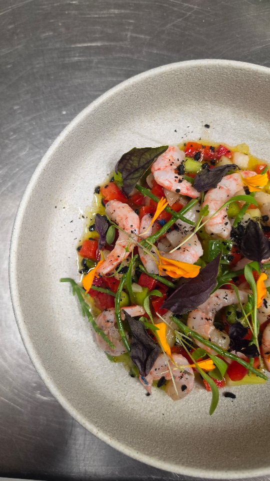 Para la caló' un buen salpicón

Y si es de quisquillas de Motril pues poco se le puede pedir

#restaurantesdemadrid #usk