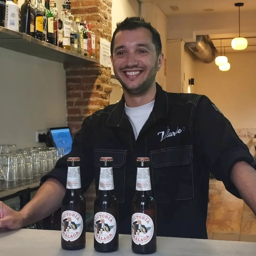 ¡Ya estamos de vuelta, familia! 😁🍻

Se acabaron las vacaciones y volvemos a Malasaña con las pilas cargadas, los fogones