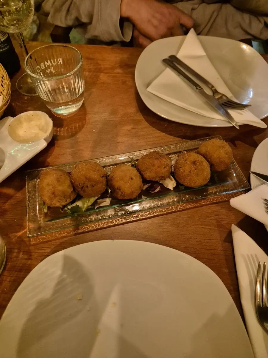Croquetas at Vila Cinc