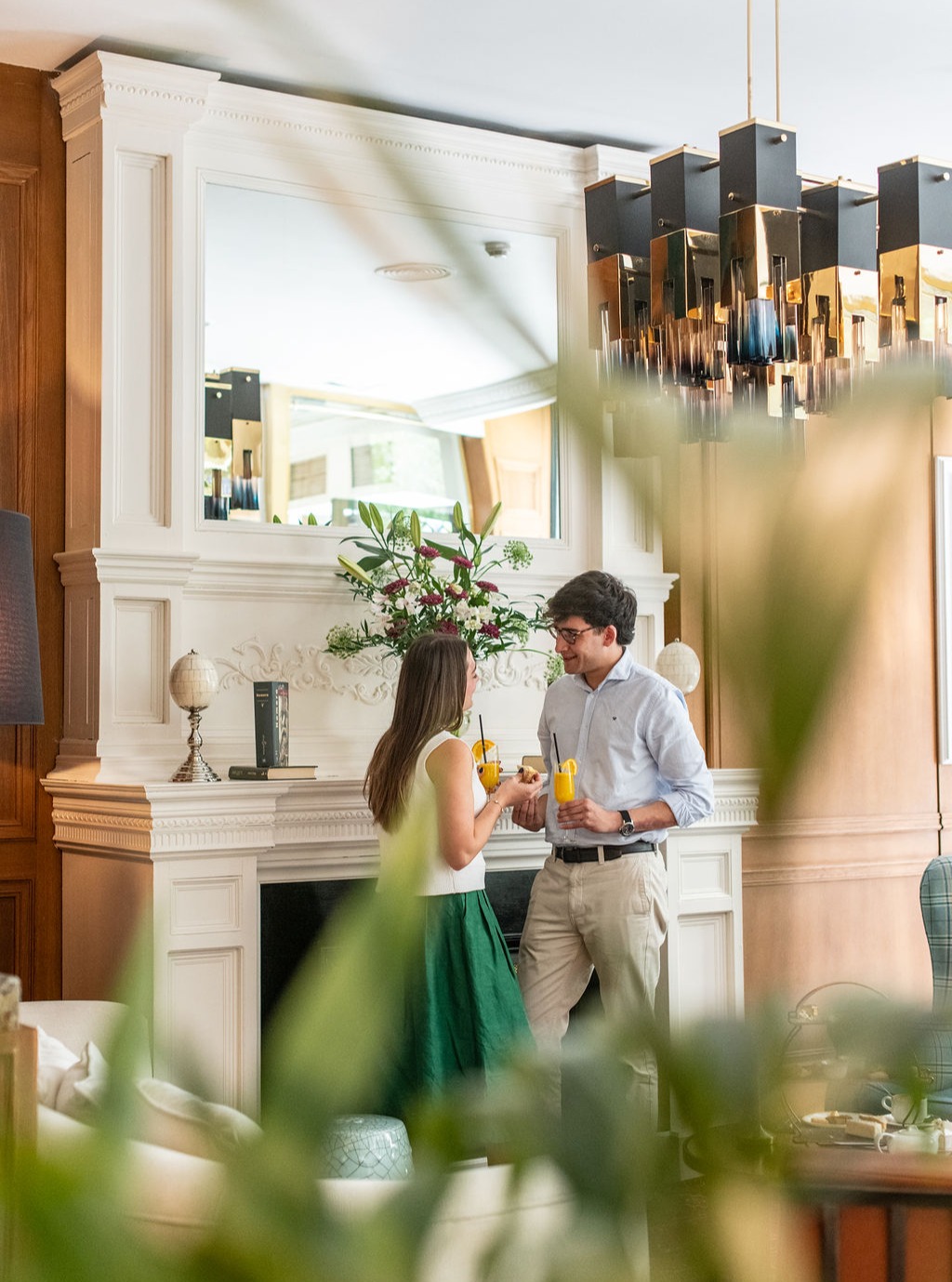 Brindis con estilo y charlas que fluyen🥂.

Nuestro lobby es el rincón perfecto para relajarse y disfrutar de una buena p