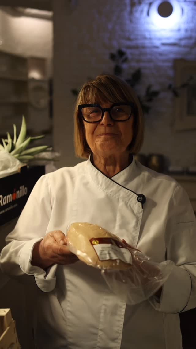 Producto y origen en nuestra esencia casera ✨
En cocina trabajamos con hígado de pato de Villamartín de Campos 🦆
De los