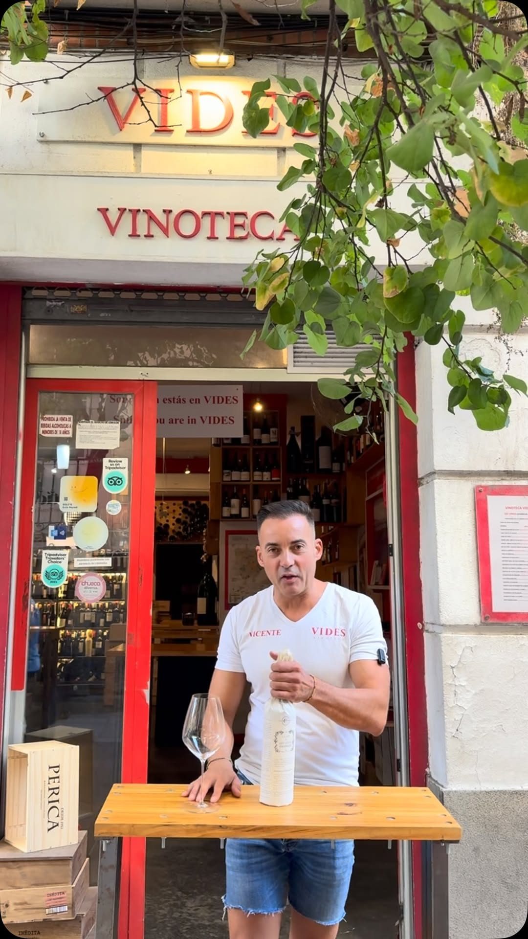 #vino #chueca #wine #wein #vinotecavides